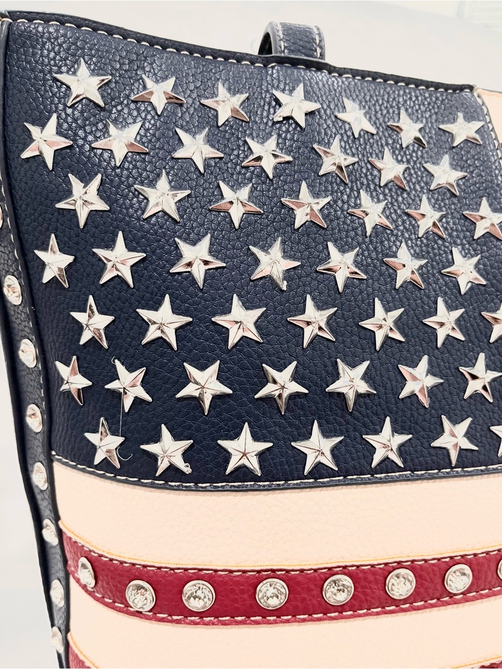 American Flag Rhinestone Conceal Carry Large Crossbody/Handbag NEW - Picture 10 of 14